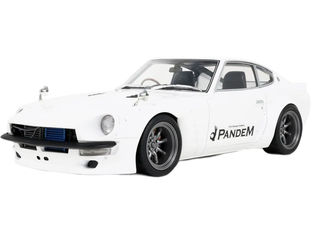 2015 Nissan PANDEM Fairlady Z RHD White